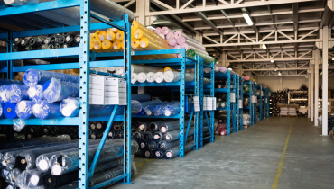 Scaffalature industriali: guida completa alle tipologie per aziende e magazzini
